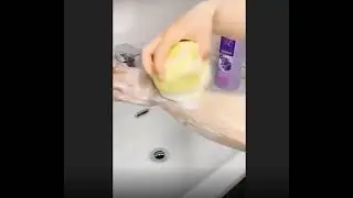 Силіконова масажна мочалка для ванни з дозатором