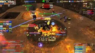 Зайцы vs. Kargath Bladefist Mythic (20ppl) Prot PoV