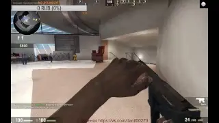 ДО друзья играют в Counter-Strike: Global Offensive.