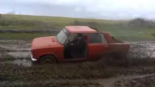ВАЗ 2101 в грязи