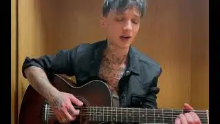 Ultimo canta FARFALLA BIANCA (Ultimo). Chitarra