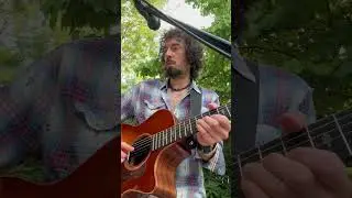 Happy Fingerstyle Acoustic Guitar Solo #acousticguitar #guitarsolo #fingerstyle #looping