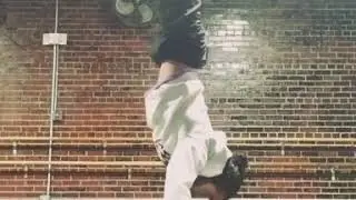 Practicing Handstand Pushups...💪🏾🔥
