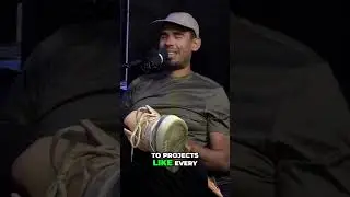 @Afrojack shares a @Skrillex production story #shorts #edmproducer #dubstep #podcast