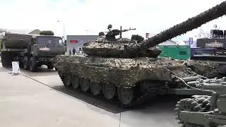 Танк Т-72Б3 с минным тралом ТМТ-К на 