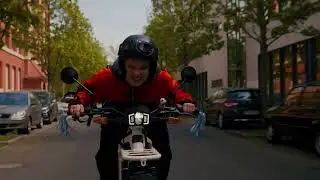 WILLMAN - Ich schmeiß den Laden selbst (ft. Haszcara ft. Vroni Frisch)