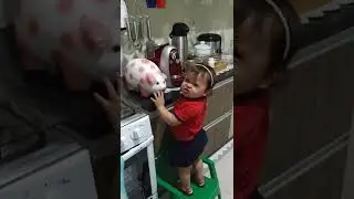 Sarah já começando economizar