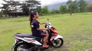 TIPS BUAT CEWEK BELAJAR MOTOR Beat |Langsung Bisa!