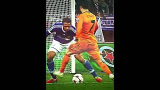 Ronaldo steps over 😮‍💨✨