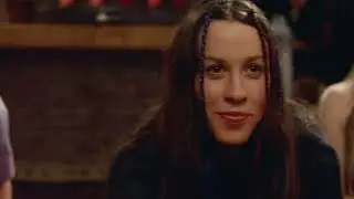 Alanis Morissette and Sarah Jessica Parker Lesbian Kiss_eRUTJK71WsM #000