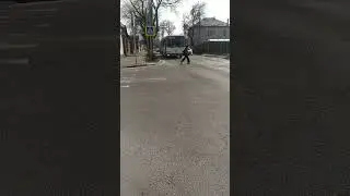 Помахал! Лиаз 5256 м-т 121 #автобус #видео #хочуврек