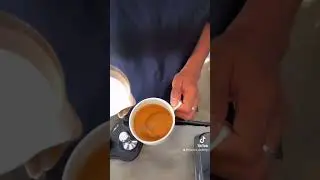 නවතිලා බලලම යන්න 💗🫶☕ #coffeeart  #youtubeshorts #youtube #trending #shortvideo #trendingshorts