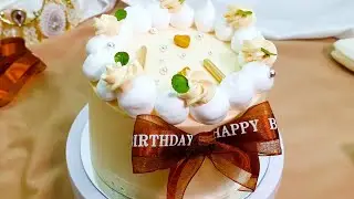 Ethereal Elegance of Roses to Shine: Light Yellow Rose Flower Cream Cake with a Touch of Mint