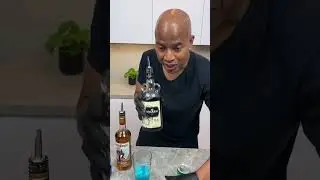 #shorts The Captain vs The Kraken 🏴‍☠️🦑 #tipsybartender #alcoholtok #c