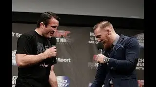 Chael Sonnen : Floyd is in trouble