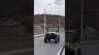 Уаз Халк часть 3 на выхлоп 2UZ FE V8 42 Трактора +Лапы Порталы 😱 