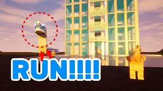 GIANT SNAKE DESTROYS TOWER - Brick Rigs Mutiplayer Gameplay