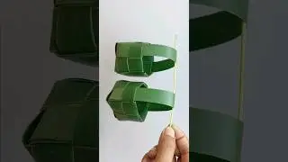 Coconut Leaf Basket/Crafts Made With Leaves/Green Leaves For Crafts #shorts #shortsvideo #shortsfeed