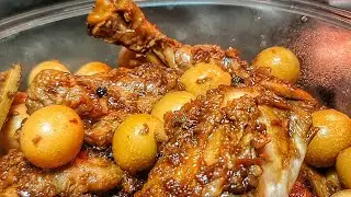 ADOBO Chicken at Itlog