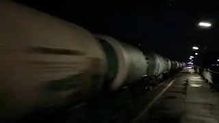 2ЭС4К-008 с грузовым поездом проследует Ивановскую