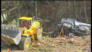 RC CONSTRUCTION MACHINES IN DANGER! FANTASTIC RC VEHICLES WORK SO HARD! DANGER SITUATION FOR THE RC