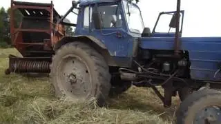 Начинаем прессовать сено.