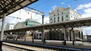 Как объявляют поезда на вокзале Красноярска.