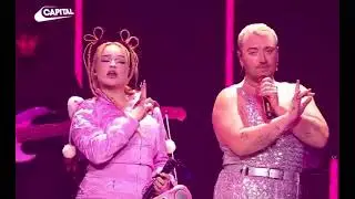 Stan Twitter: Audience member screams in terror at Sam Smith and Kim Petras performance