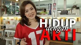 Mantan Pramugari yang Mengalami Kecelakaan Pesawat Menemukan Hidup dengan Arti | Laura Lazarus