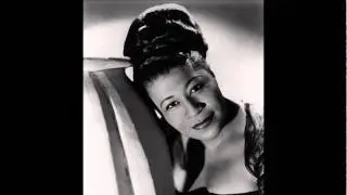 Ella Fitzgerald & Louis Armstrong - Under A Blanket Of Blue