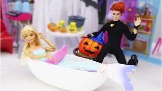 Влог Барби: кукла украшает свой дом к ХЭЛЛОУИНУ! Игры в куклы для девочек – Дом Барби