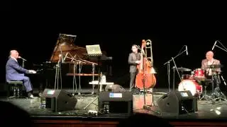 Fatih Erkoç - Kerem Görsev Konser (Ellerim Bomboş Jazz)