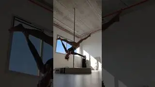 pole dance jade 😚🔥