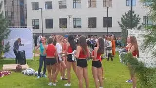 Маленькая зарисовка с Дня знаний в НГУ. Small history at the University of Novosibirsk .