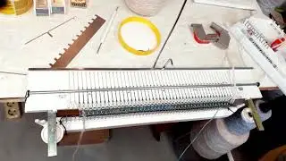 Garter stitch knit on knitting machine HAMANAKA!
