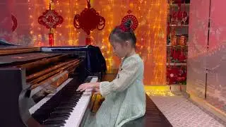 Karla Zhou(7)plays The Sparkling Brook