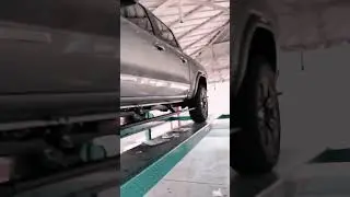 GMC Canyon: AMP Research Power Step Electric Running Boards