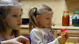 Русские дети пробуют немецкую еду...