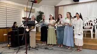 נושא את עיניי אל ישוע | I lift my eyes to Yeshua