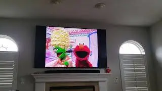 ELMO'S WORLD FLOWERS BANANAS & MORE 2000 VHS