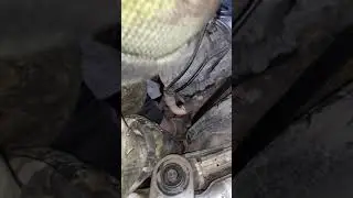 Установка генератора и замена обгонной муфты на санг енг актион спорт