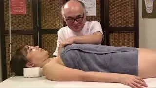 Japanese Massage Techniques For Armpits And Navel [mO1lEox-WKQ] 00-04-00 #001 #000 #001_n97two