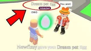 She got her DREAM PET from this egg..😨(Adopt Me)