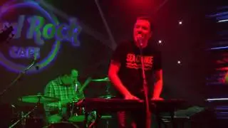The Goblins - Don't Let Me Down