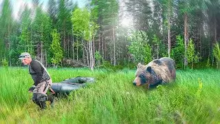 МЕДВЕДЬ РЯДОМ! ИНТЕРЕСНЫЕ НАХОДКИ НА ОЗЕРЕ В ЛЕСУ!
