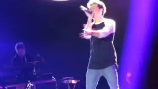 Niall 'tss'- better than words / 1 de mayo ~ Chile