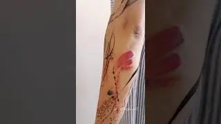 Tetovačky #tetování #tetovani #tattoo #tattooartist #abstracttattoo #czech #holky #barvy #artshorts