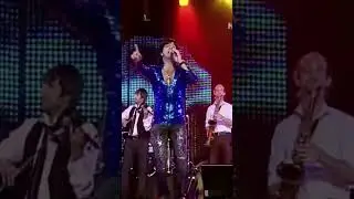 Эту песню нужно смотреть!