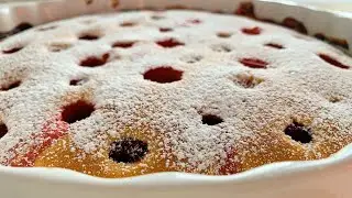 Пирог с клубникой