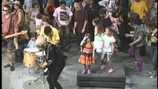 RUNNING on Chic-A-Go-Go
